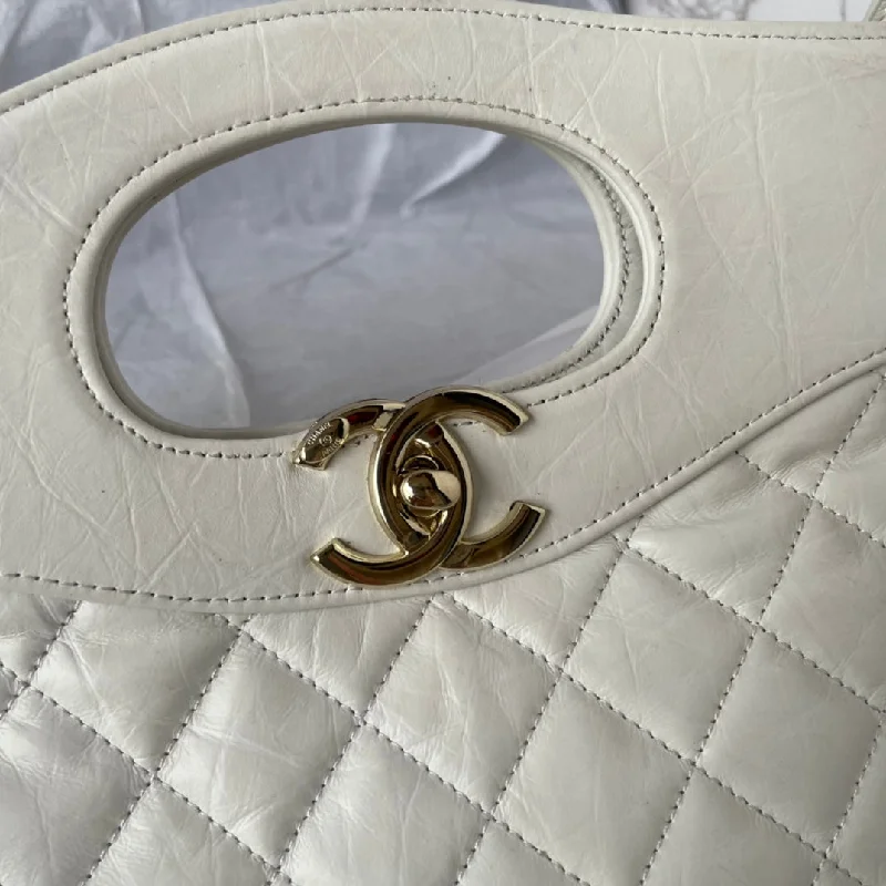 Chanel - Luxury Bag - CHL - 044