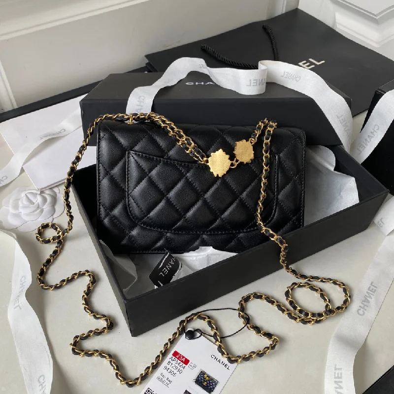 Chanel - Luxury Bag - CHL - 001