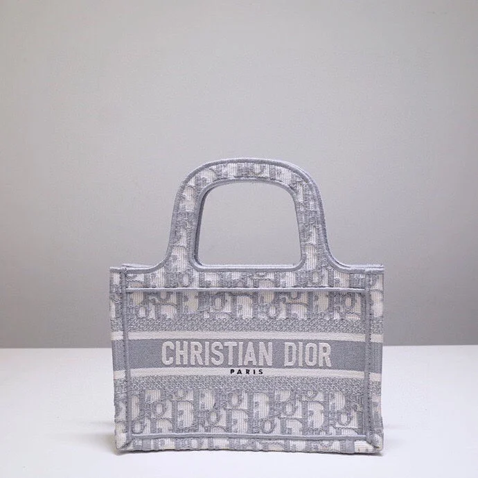 WF - Dior Bags - 228